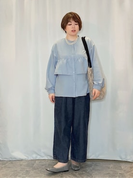 「SHOO・LA・RUE（シューラルー）の【ライトオンスデニム/着丈選べる/S-LL】夏でもはける らくらくデニムイージーワイドパンツ（デニムパンツ、ブルー系）」を使った、たみさん（レディース・158cm）の春コーディネート