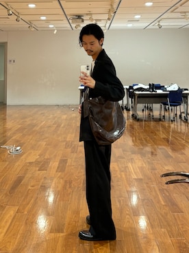 「アイテム（セットアップ、ブラック系）」を使った、kitauraさん（メンズ・172cm）の秋コーディネート