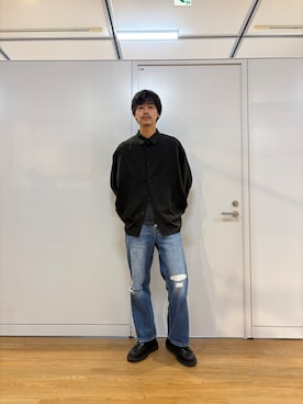 「tk.TAKEO KIKUCHI（ティーケータケオキクチ）の【UVカット／ストレッチ】NEUTRAXシリーズ 長袖シャツ（シャツ/ブラウス、ブラック系）」を使った、kitauraさん（メンズ・172cm）の春コーディネート