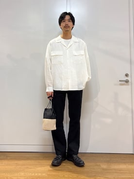 「tk.TAKEO KIKUCHI（ティーケータケオキクチ）の【2WAY】巾着ショルダーバッグ（ショルダーバッグ、ホワイト系）」を使った、kitauraさん（メンズ・172cm）の春コーディネート