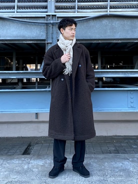 「tk.TAKEO KIKUCHI」｜「アイテム（チェスターコート）」を使った、kitauraさん（メンズ・172cm）の冬コーディネート