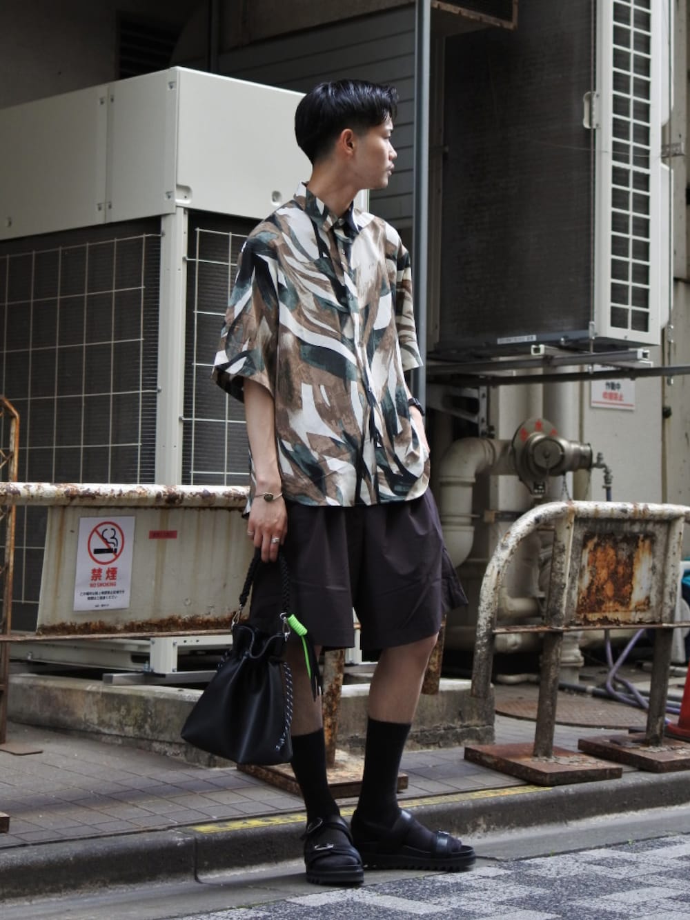 ◇バギーショートパンツを使ったメンズ人気ファッション