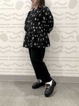 「アイテム（レインシューズ）」を使った、HIMIKO　大丸福岡天神店(博多大丸)さん（レディース・150cm）の秋コーディネート