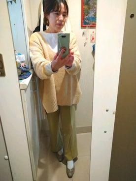 「OZOC（オゾック）のアイテム（Tシャツ/カットソー）」を使った、miyuringo0707さん（レディース・157cm）の秋コーディネート