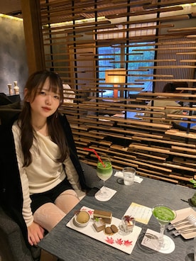 「アイテム（タイツ/ストッキング）」を使った、ineko14さん（レディース・165cm）の秋コーディネート