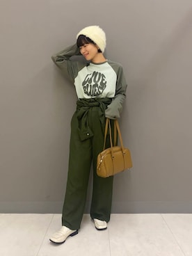 「低身長」｜「アイテム（サロペット/オーバーオール）」を使った、しだみさん（レディース・154cm）の秋コーディネート
