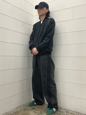 「アイテム（ジャージ）」を使った、WRさん（メンズ・175cm）の秋コーディネート