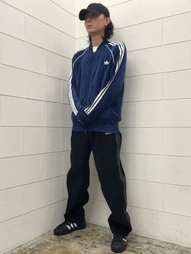 「アイテム（ジャージ）」を使った、WRさん（メンズ・175cm）の秋コーディネート