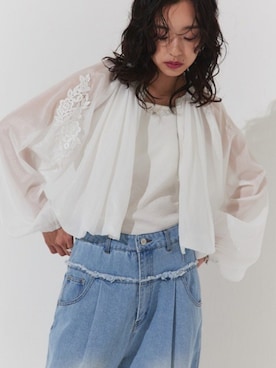「ECLAM（クラム）のレース刺繍バルーンショートブルゾン（短外套、ホワイト系）」を使った、ECLAMスタッフさん（レディース・163cm）の春コーディネート