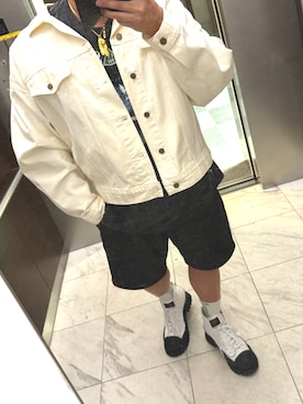 「Fear of God Los Angeles（フィアーオブゴッドロサンゼルス）のアイテム（デニムジャケット、ホワイト系）」を使った、bullさん（メンズ・173cm）の春コーディネート