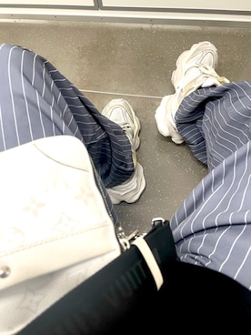 「BALENCIAGA（バレンシアガ）のアイテム（スニーカー）」を使った、bullさん（メンズ・173cm・40代）の夏コーディネート