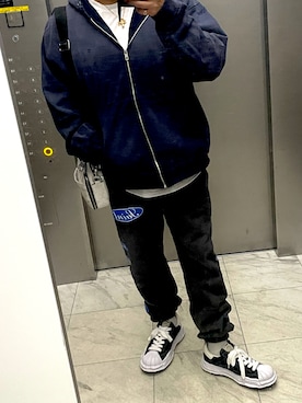 「アイテム（パーカー）」を使った、bullさん（メンズ・173cm・40代）の秋コーディネート