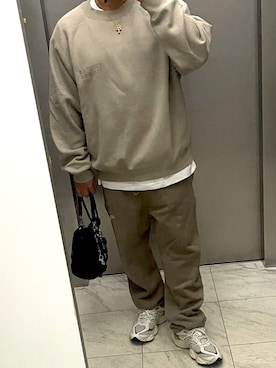 「アイテム（スニーカー）」を使った、bullさん（メンズ・173cm）の冬コーディネート