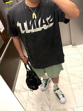 「SAINT Mxxxxxx（セント マイケル）のアイテム（Tシャツ/カットソー、グレー系）」を使った、bullさん（メンズ・173cm）の春コーディネート