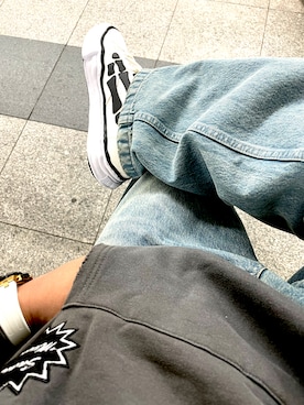 「アイテム（スニーカー）」を使った、bullさん（メンズ・173cm）の秋コーディネート