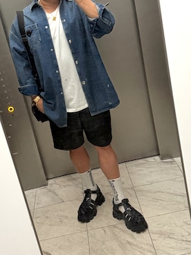 「レザーパンツ」｜bullさん（メンズ・173cm）の春コーディネート