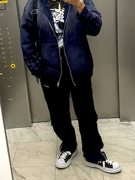 「アイテム（スニーカー）」を使った、bullさん（メンズ・173cm）の秋コーディネート