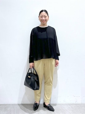 「Elura（エルーラ）のアイテム（ローファー）」を使った、はつなさん（レディース・158cm）の秋コーディネート