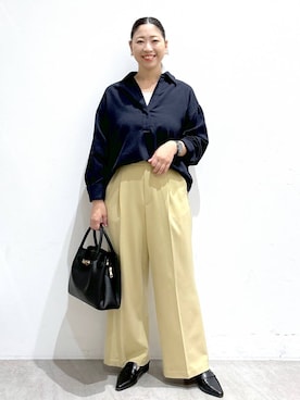 「Elura（エルーラ）のアイテム（ローファー）」を使った、はつなさん（レディース・158cm）の秋コーディネート