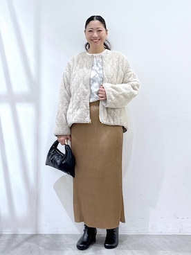 「アイテム（ノーカラージャケット）」を使った、はつなさん（レディース・158cm）の秋コーディネート