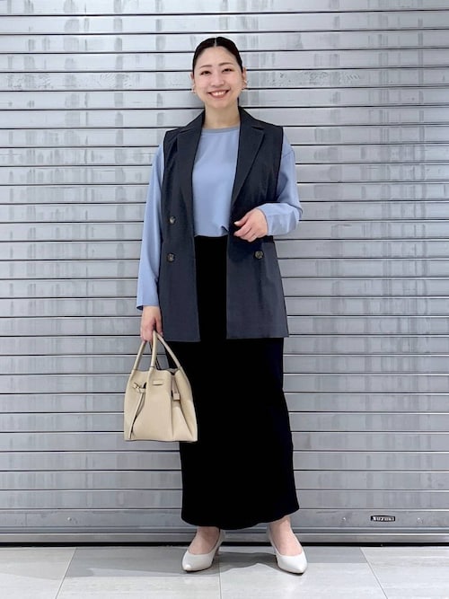 DAMA リネン混 シャンブレー調 ジレサンドベージュ　新品・未使用 セール】リネン混ジレ/316570（ベスト）｜Elura（エルーラ）の