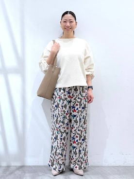 「着痩せ」｜「アイテム（スウェット）」を使った、はつなさん（レディース・158cm）の春コーディネート