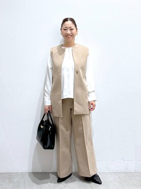「Elura（エルーラ）のアイテム（ローファー）」を使った、はつなさん（レディース・158cm）の秋コーディネート