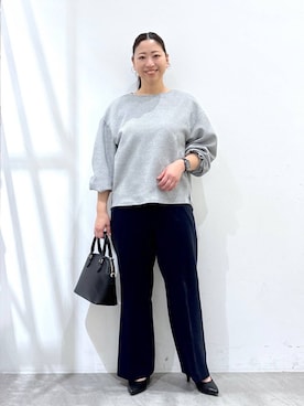 「着痩せ」｜「アイテム（スウェット）」を使った、はつなさん（レディース・158cm）の春コーディネート
