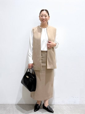 「Elura（エルーラ）のアイテム（ローファー）」を使った、はつなさん（レディース・158cm）の秋コーディネート