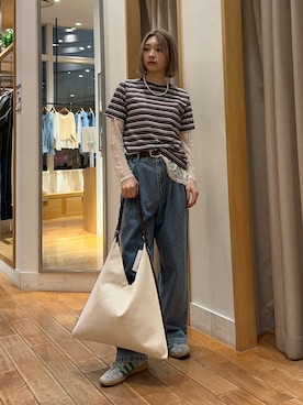 「fredy emue（フレディエミュ）のボーダー無地ワンポイントロゴ5分袖Ｔシャツ（Tシャツ/カットソー、ベージュ系）」を使った、Maikaさん（レディース・163cm）の春コーディネート