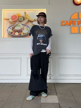 「fredy emue（フレディエミュ）の【GOOD ROCK SPEED】STAR WARS半袖Tシャツ（Tシャツ/カットソー、グレー系）」を使った、Maikaさん（レディース・163cm）の春コーディネート