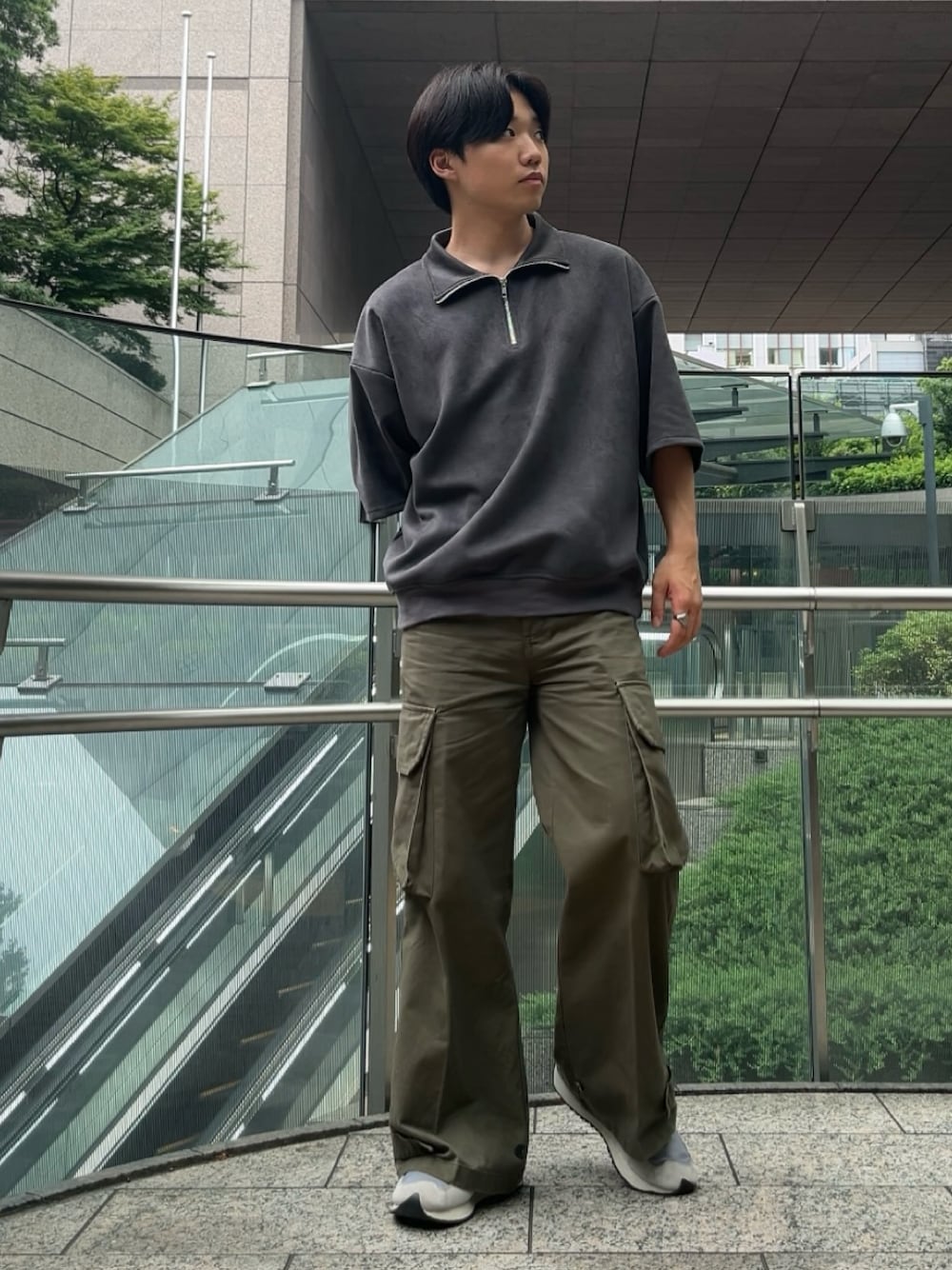tenさんの「【CLEL】Half Zip Fake Suede Half Sleeve Pullover/ハーフジップ フェイクスエード 半袖プルオーバー（CLEL）」を使ったコーディネートの1枚目の写真