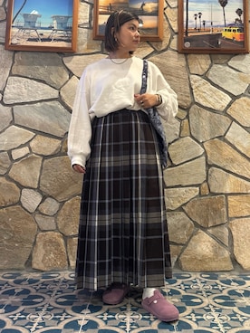 「URBAN RESEARCH Sonny Label（アーバンリサーチサニーレーベル）のアイテム（トートバッグ）」を使った、kamachanさん（レディース・156cm）の秋コーディネート