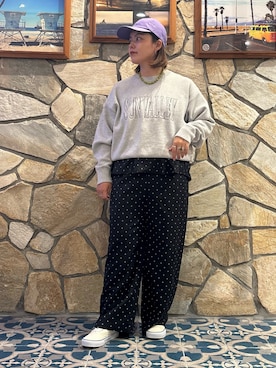 「URBAN RESEARCH Sonny Label(アーバンリサーチサニーレーベル)の『WEB限定』レイヤードフリルオールインワン(その他パンツ、ブラック系)」を使った、kamachanさん(レディース・156cm)の秋コーディネート