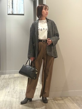 「アイテム（チェスターコート）」を使った、yoshidaさん（レディース・166cm）の秋コーディネート