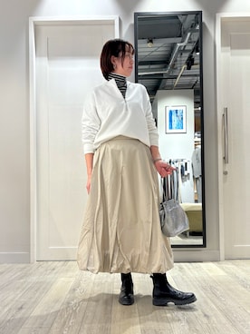 「タートルネック」｜「アイテム（スウェット）」を使った、yoshidaさん（レディース・166cm）の冬コーディネート