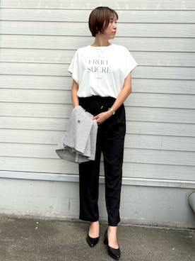 「アイテム（ノーカラージャケット）」を使った、yoshidaさん（レディース・166cm）の夏コーディネート