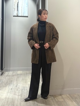 「アイテム（チェスターコート）」を使った、yoshiさん（レディース・166cm）の秋コーディネート