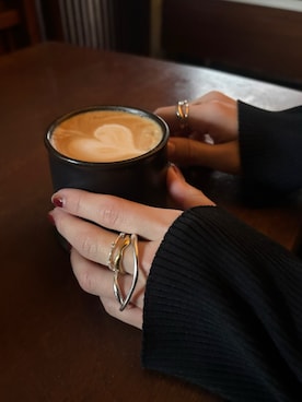 「ゴールド」｜ioriさん（レディース・155cm）の春コーディネート