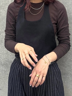 「アイテム（チャーム）」を使った、ioriさん（レディース・155cm）の秋コーディネート