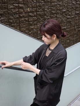 「アイテム（イヤーカフ）」を使った、ioriさん（レディース・155cm）の秋コーディネート