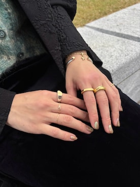 「アイテム（チャーム）」を使った、ioriさん（レディース・155cm）の冬コーディネート