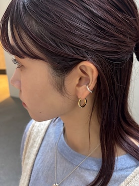 「アイテム（イヤーカフ）」を使った、ioriさん（レディース・155cm）の冬コーディネート