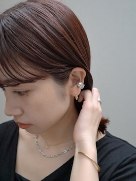 「アイテム（イヤーカフ）」を使った、ioriさん（レディース・155cm）の夏コーディネート