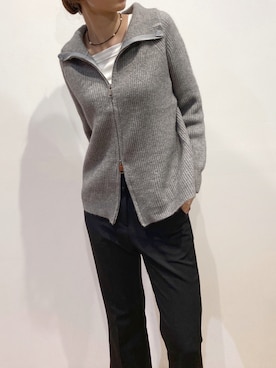 「ジップアップニット」｜「アイテム（アクセサリー）」を使った、conatsuさん（レディース・161cm）の秋コーディネート