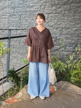 「URBAN RESEARCH（アーバンリサーチ）のコットンボイルタックデザインブラウス（シャツ/ブラウス、ブラウン系）」を使った、anさん（レディース・146cm）の春コーディネート