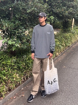 「アイテム（チノパンツ）」を使った、takumi1403さん（メンズ・173cm）の秋コーディネート