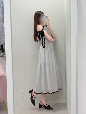 「OLIVE des OLIVE（オリーブデオリーブ）の【Belle Charme】Soft Frill Cami Long Onepice（ワンピース、グレー系）」を使った、かなうさん（レディース・165cm）の春コーディネート
