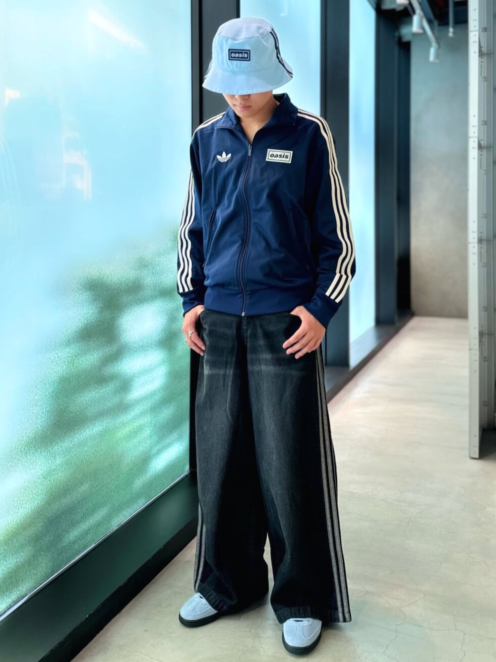 adidas（アディダス）の「アディカラー デニム Adilenium パンツ DENIM