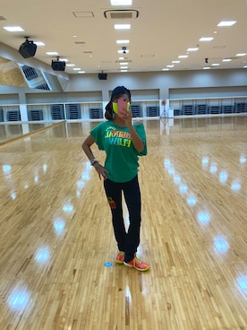 「ZUMBA」｜SAYU さん（レディース・156cm）の秋コーディネート
